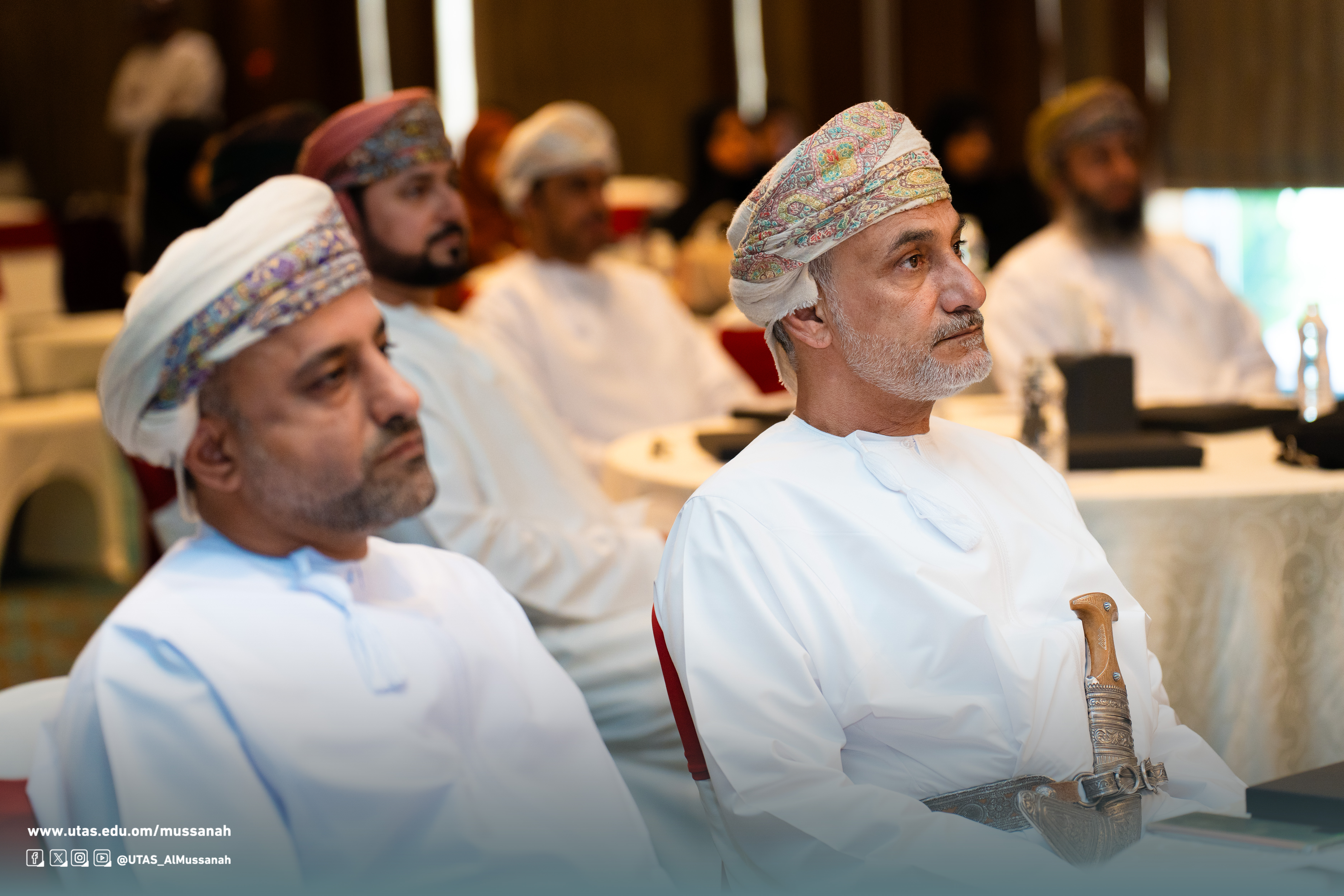 الملتقى الثاني لمكتبة جامعة التقنية والعلوم التطبيقية بالمصنعة    المكتبات ومؤسسات المعلومات في عصر الثورة الرقمية: ثورة الحاضر والمستقبل     (8)